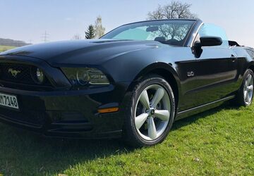 Ford Mustang 149.900 km 22.900 &euro; Gärtringen 71116