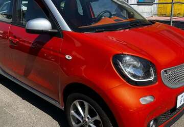 Smart forFour 72.000 km 7.999 &euro; Stuttgart 70435