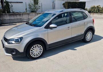 VW Polo 107.000 km 9.400 &euro; Sindelfingen 71063