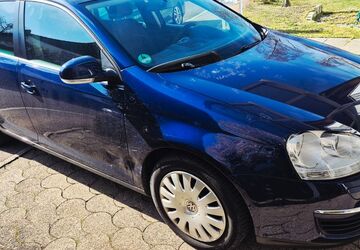 VW Golf 215.000 km 3.700 &euro; Ostfildern 73760