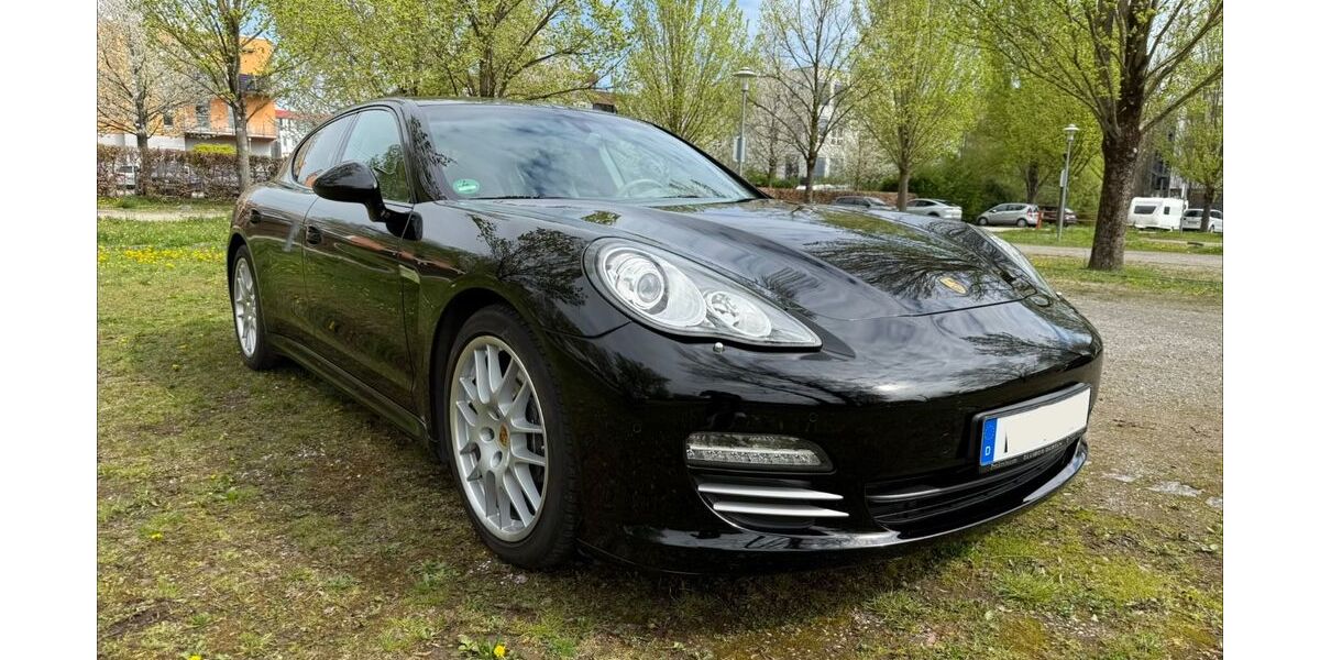 Porsche Panamera 168.000 km 22.490 &euro; Scharnhausen 73760