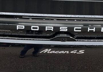 Porsche Macan 12.300 km 93.000 &euro; Renningen 71272