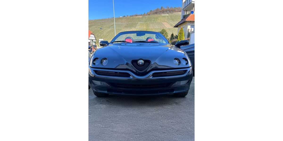 Alfa Romeo Spider 109.500 km 7.400 &euro; Metzingen 72555