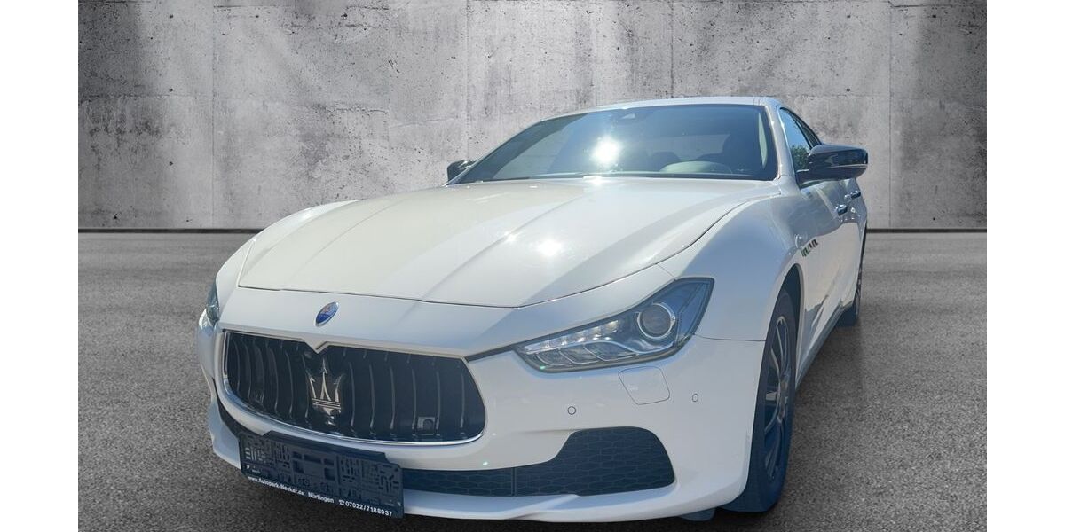 Maserati Ghibli 75.900 km 32.490 &euro; Nürtingen bei Stuttgart 72622