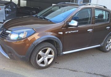 Dacia Sandero 145.000 km 2.350 &euro; Reutlingen 72766