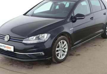 VW Golf 74.392 km 14.650 &euro; Stuttgart 70195