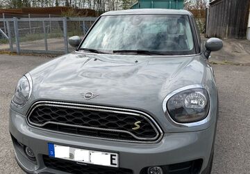 Mini Countryman SE (Cooper) 101.250 km 15.900 &euro; Magstadt 71106