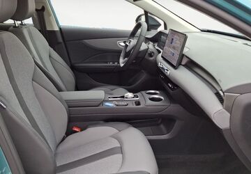 MG 4 2.050 km 29.988 &euro; Pforzheim 75179