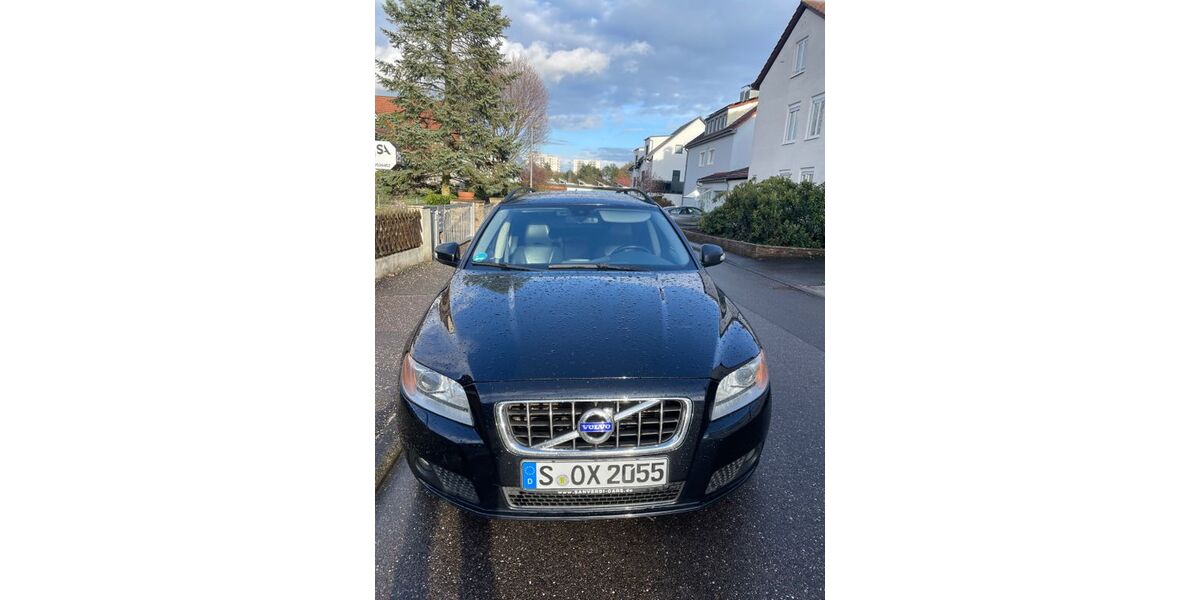 Volvo V70 280.000 km 6.600 &euro; Stuttgart 70565