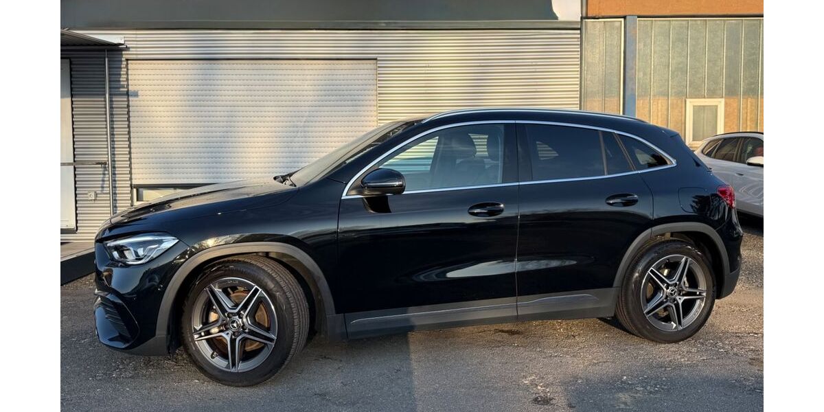 Mercedes-Benz GLA 200 103.700 km 29.990 &euro; Sindelfingen 71065