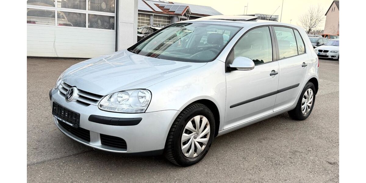 VW Golf 170.000 km 2.850 &euro; Calw 75365