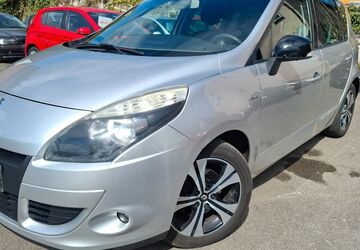 Renault Scenic 250.000 km 3.400 &euro; Stuttgart 70195