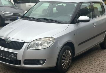 Skoda Fabia 101.219 km 2.999 &euro; Kernen im Remstal 71394