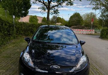 Ford Fiesta 150.407 km 4.800 &euro; Köngen 73257