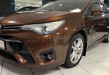 Toyota Avensis 147.000 km 9.699 &euro; Pforzheim 75179