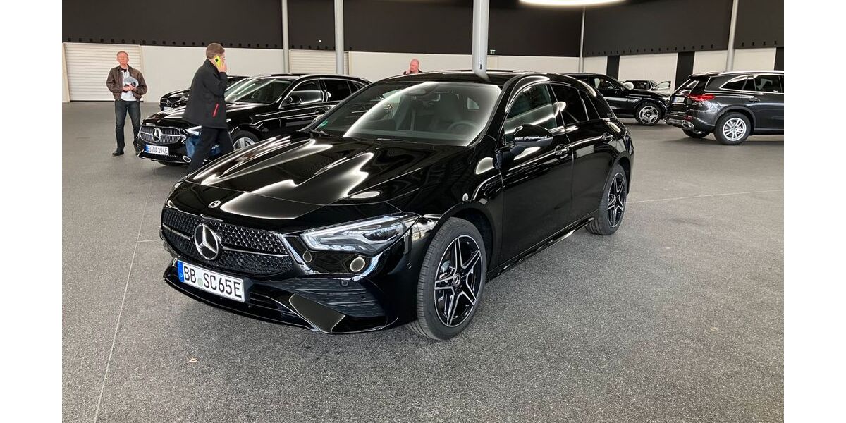 Mercedes-Benz CLA 250 Shooting Brake 70.000 km 31.800 &euro; Böblingen 71034