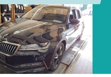 Skoda Superb 52.722 km 36.490 &euro; Leonberg 71229