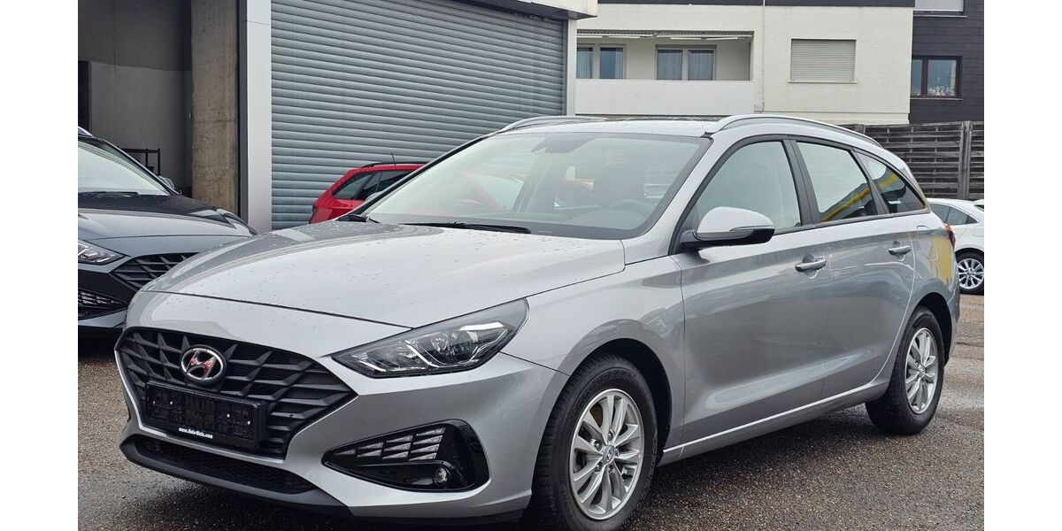 Hyundai i30 13.062 km 17.900 &euro; Leonberg 71229