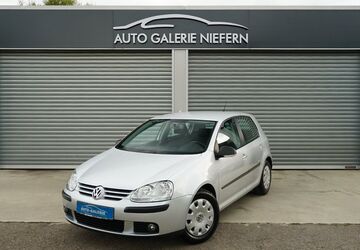 VW Golf 222.570 km 3.990 &euro; Niefern- Öschelbron 75223