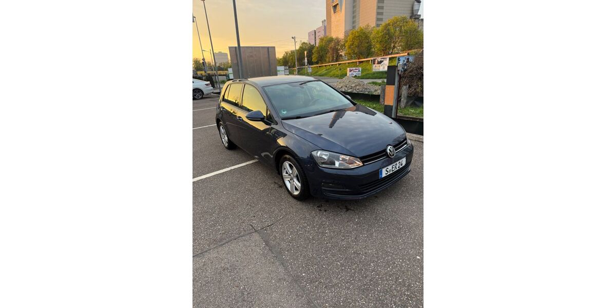 VW Golf 105.500 km 8.350 &euro; Stuttgart 70327