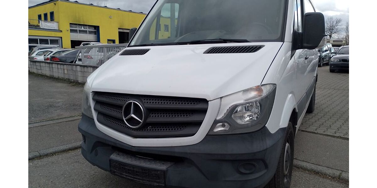 Mercedes-Benz Sprinter 166.000 km 12.495 &euro; Ludwigsburg 71642