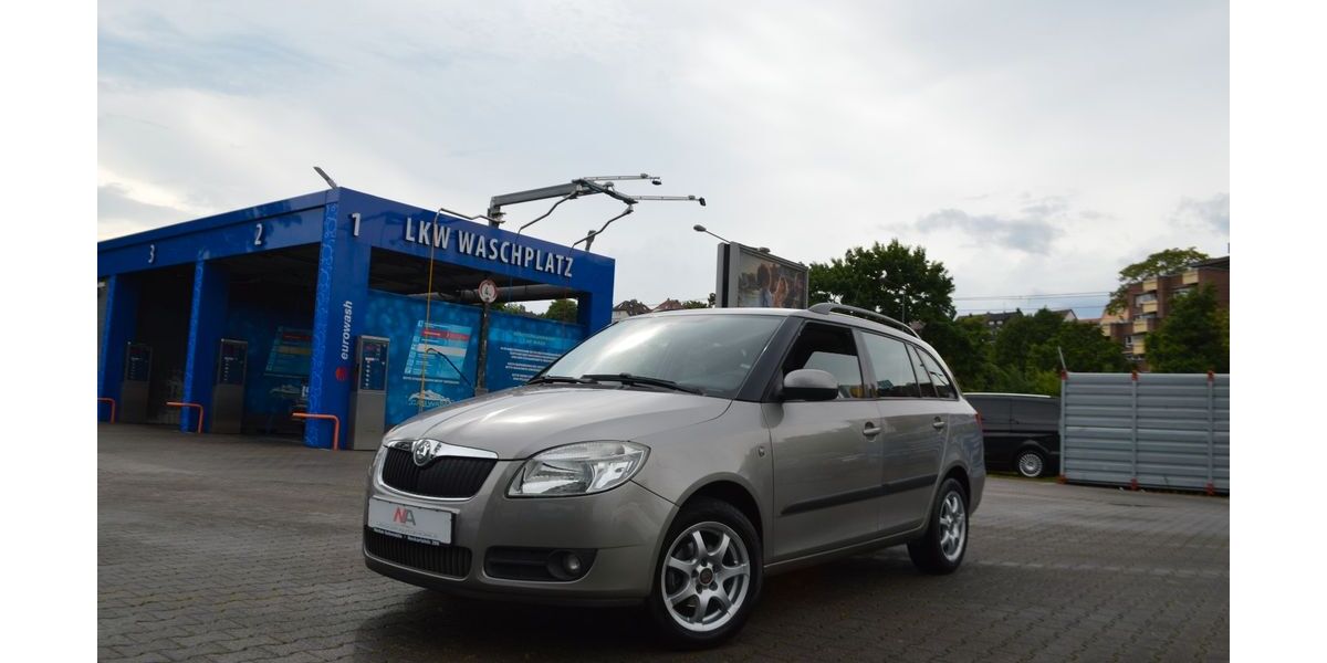 Skoda Fabia 199.000 km 1.850 &euro; Stuttgart 70376