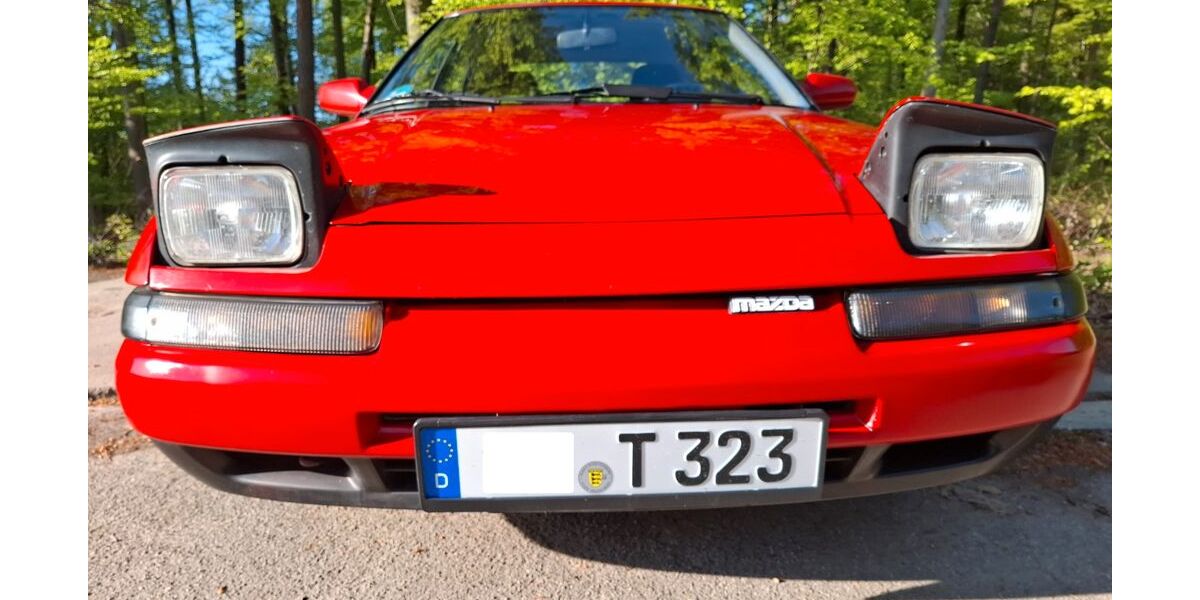 Mazda 323 105.800 km 5.600 &euro; Sindelfingen 71067