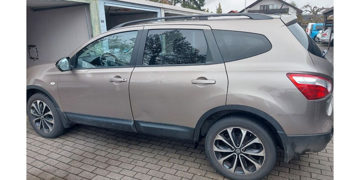 Nissan Qashqai+2 213.000 km 7.450 &euro; Wildberg 72218