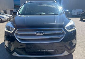 Ford Kuga 163.500 km 9.999 &euro; Holzgerlingen 71088