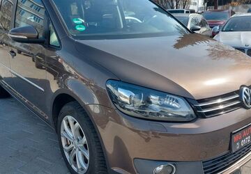 VW Touran 253.919 km 7.500 &euro; Fellbach 70736