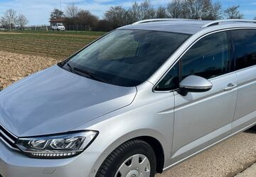 VW Touran 106.000 km 21.900 &euro; Filderstadt 70794