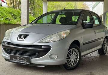 Peugeot 206 124.000 km 3.300 &euro; Mühlacker 75417