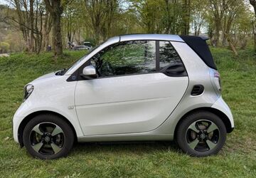 Smart ForTwo 23.000 km 13.999 &euro; Ludwigsburg 71638