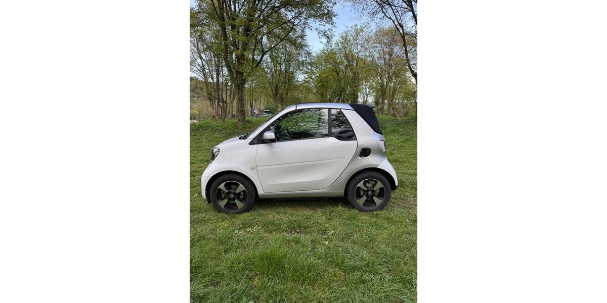 Smart ForTwo 23.000 km 13.999 &euro; Ludwigsburg 71638