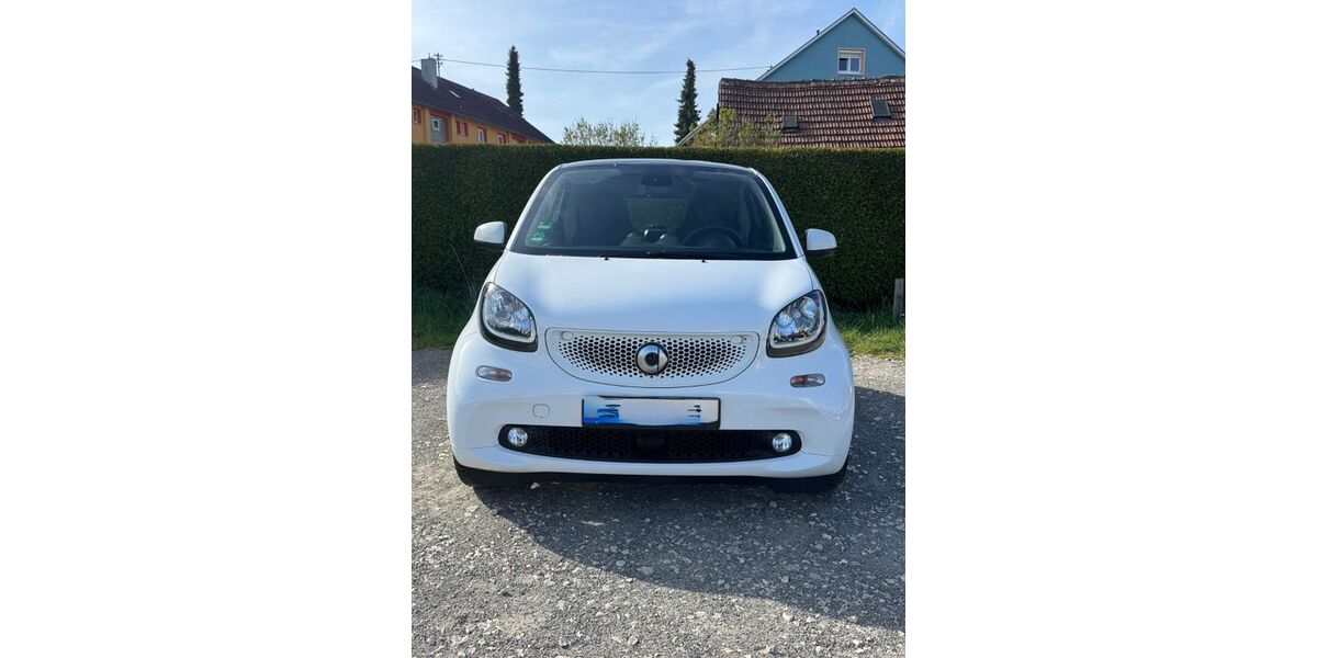 Smart ForTwo 63.150 km 14.800 &euro; Esslingen 73734