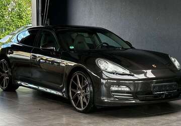 Porsche Panamera 119.000 km 29.999 &euro; Gäufelden 71126