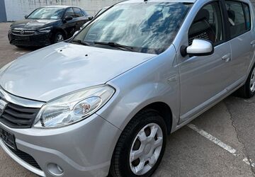 Dacia Sandero 29.000 km 4.490 &euro; Münchingen 70825
