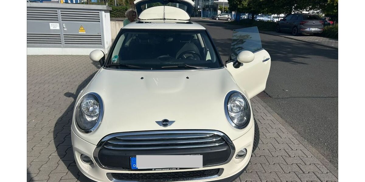 Mini ONE 137.000 km 10.200 &euro; Stuttgart 70597