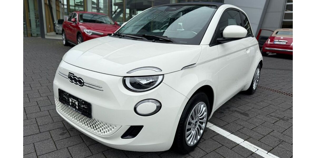 Fiat 500e 11.850 km 20.300 &euro; Tübingen 72072