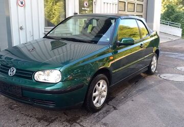 VW Golf 94.000 km 3.500 &euro; Holzgerlingen 71088