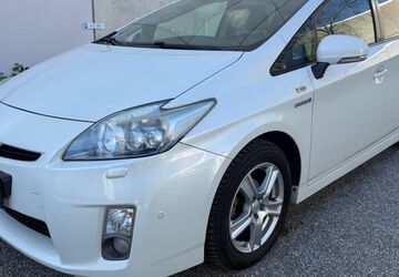 Toyota Prius 124.000 km 8.999 &euro; Filderstadt / bei Stuttgart 70794