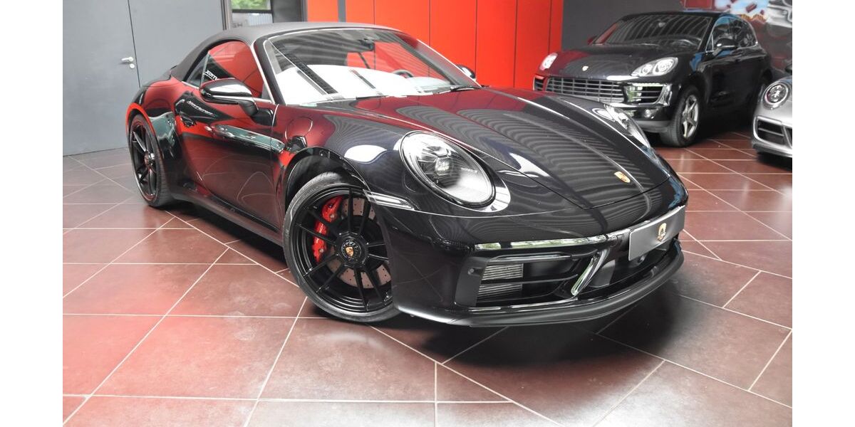 Porsche 992 11.000 km 169.890 &euro; Reutlingen 72770
