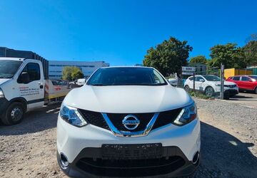 Nissan Qashqai 96.197 km 11.500 &euro; Stuttgart 70376