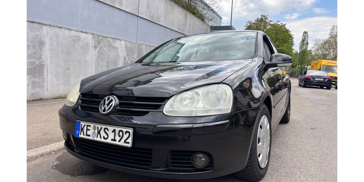VW Golf 200.000 km 2.250 &euro; Stuttgart 70188