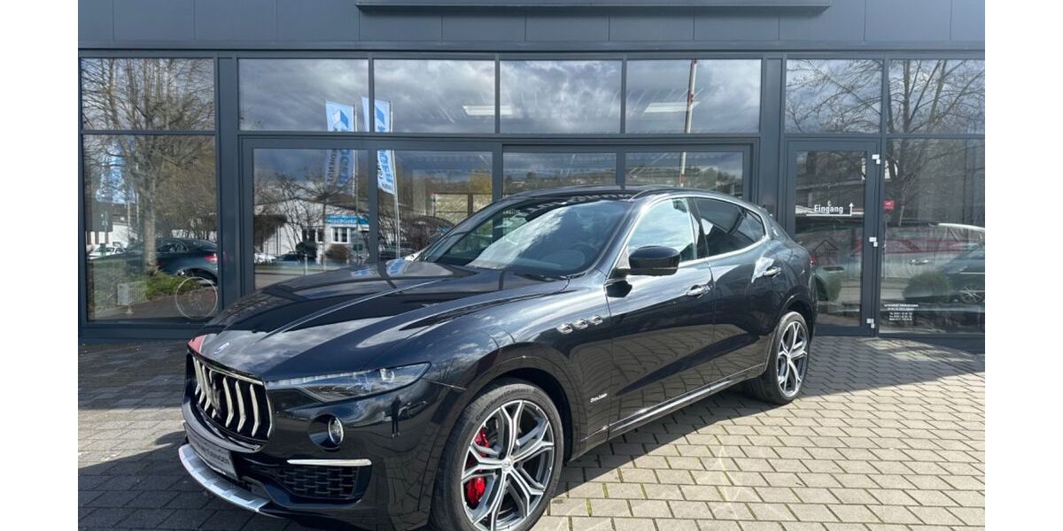 Maserati Levante 63.300 km 44.990 &euro; TÜBINGEN 72072