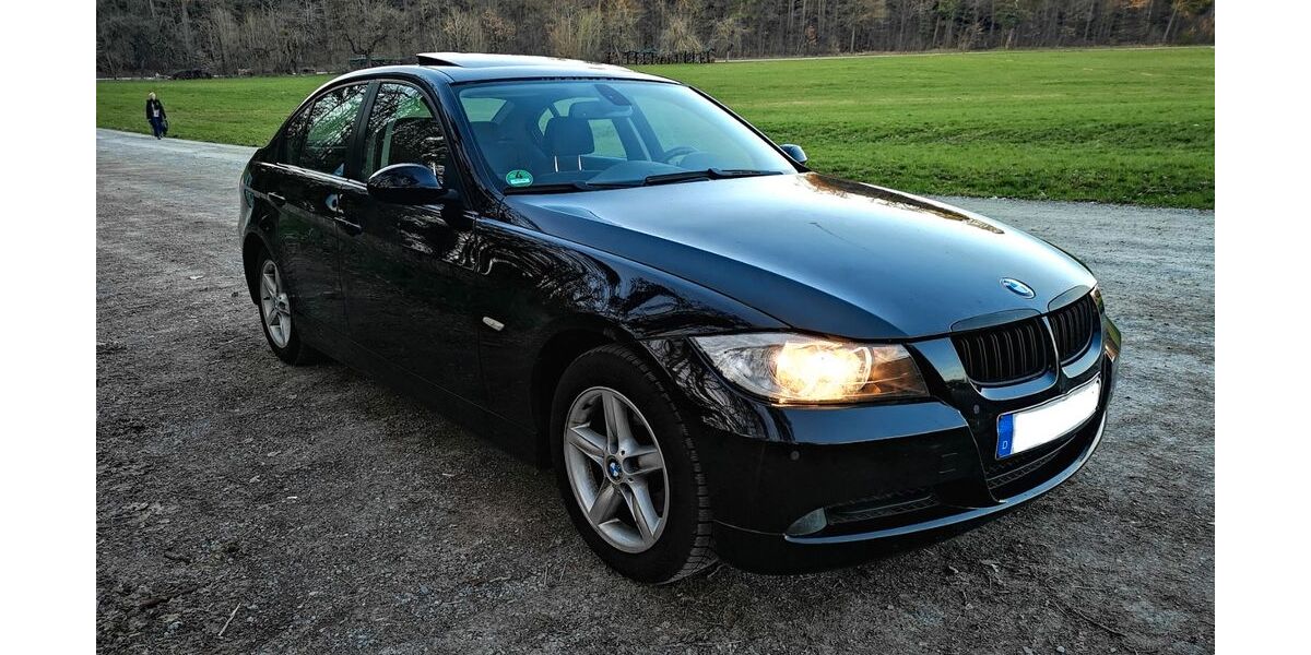 BMW 320 199.000 km 4.999 &euro; Leonberg 71229