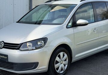 VW Touran 222.000 km 4.950 &euro; Sindelfingen/Stuttgart 71069