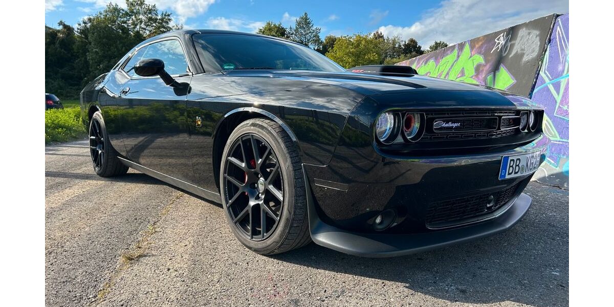 Dodge Challenger 74.000 km 38.900 &euro; Weil der Stadt 71263