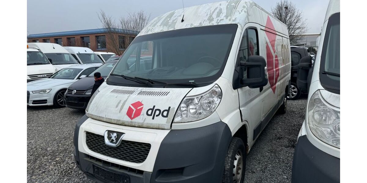 Peugeot Boxer 182.000 km 2.980 &euro; Holzgerlingen 71088