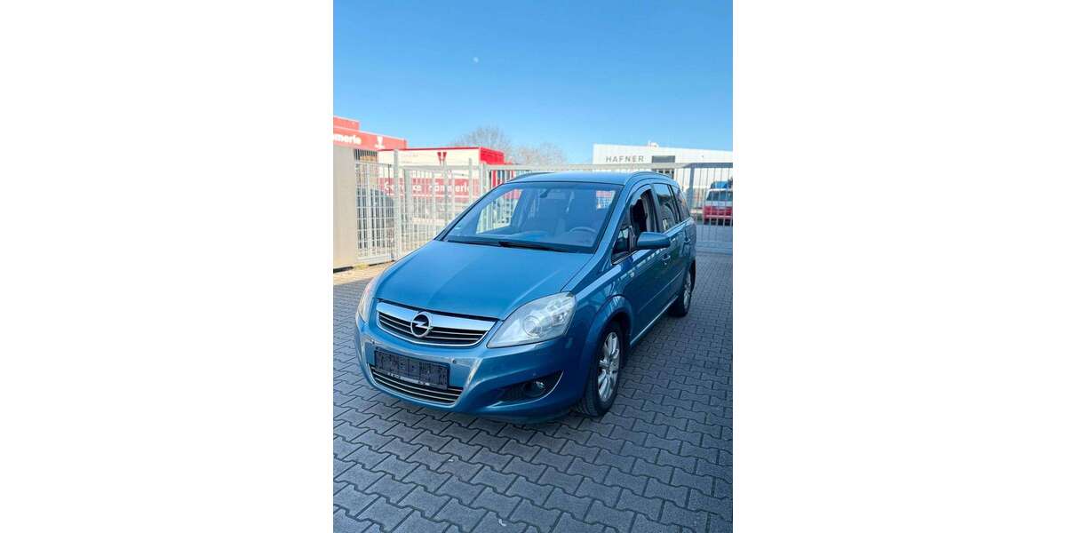 Opel Zafira 216.870 km 1.999 &euro; Fellbach 70736